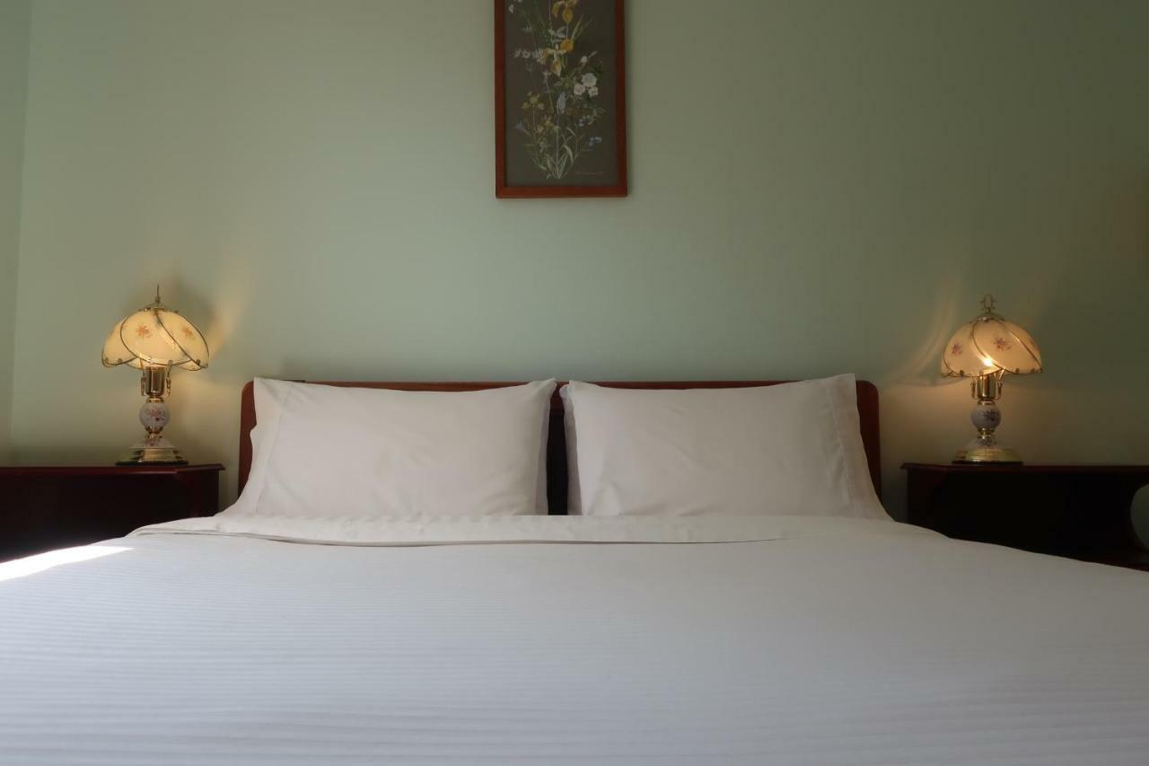 Cherry Top Farmstay - Boutique Eco Village Lilydale Luaran gambar